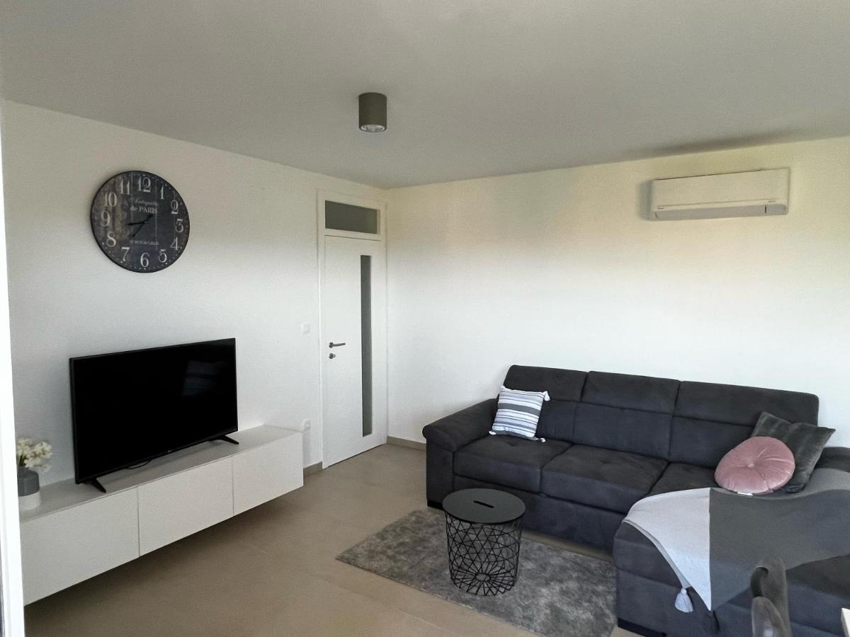 Apartman Ana Sveti Anton  Экстерьер фото